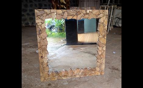 Block forest mirror